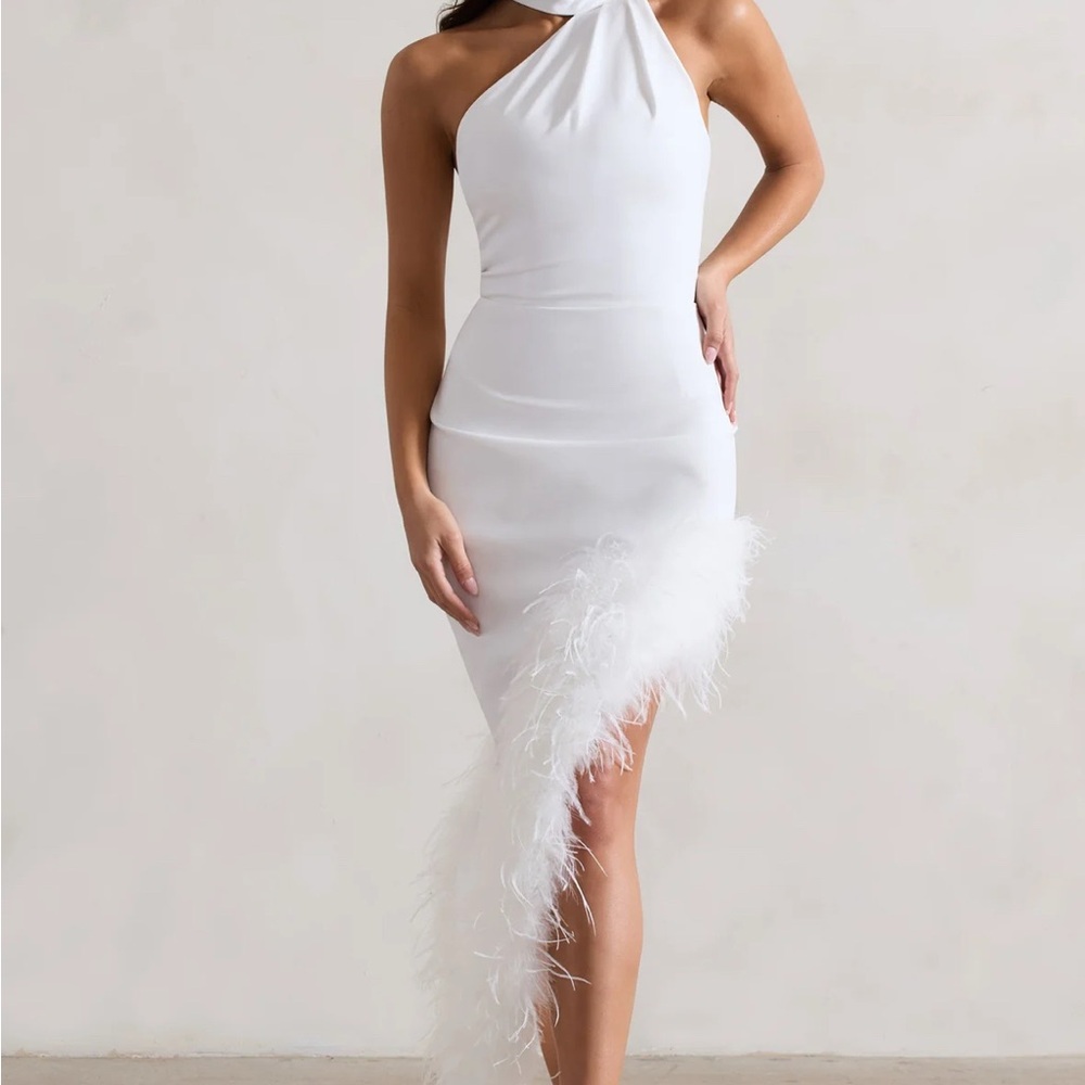 Chic One-Shoulder White Dress with Feather Detail